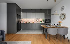 Lumina I Premium 3-Room Apartments With Parking I Balcony I Manufaktura